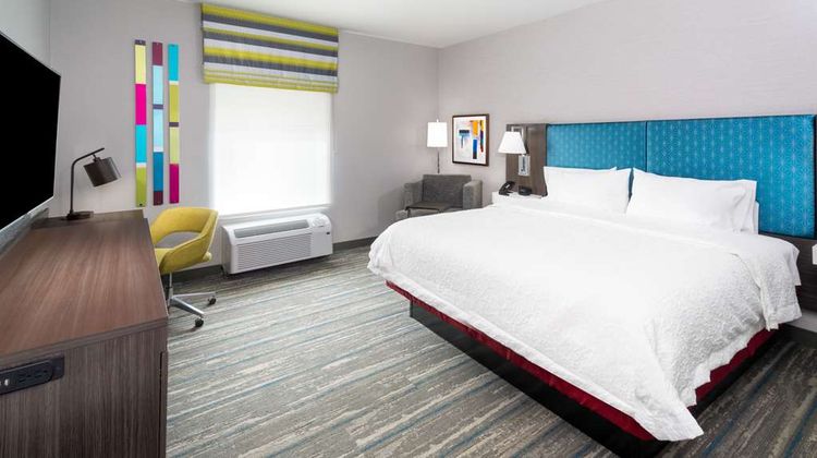 Hampton Inn Hardeeville Room