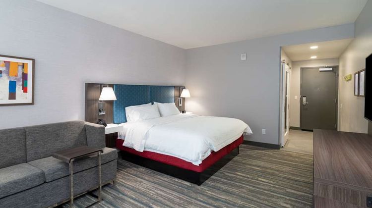 Hampton Inn Hardeeville Room