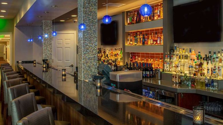 <b>Collegian Hotel & Suites Trademark Coll Restaurant</b>. Images powered by <a href="https://iceportal.shijigroup.com/" title="IcePortal" target="_blank">IcePortal</a>.