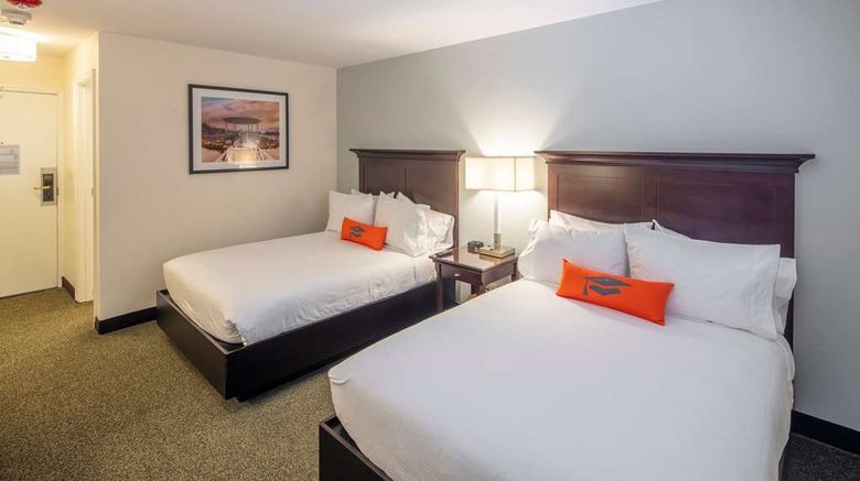 <b>Collegian Hotel & Suites Trademark Coll Room</b>. Images powered by <a href="https://iceportal.shijigroup.com/" title="IcePortal" target="_blank">IcePortal</a>.
