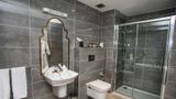 <b>Longcourt House Hotel Room</b>. Images powered by <a href="https://iceportal.shijigroup.com/" title="IcePortal" target="_blank">IcePortal</a>.