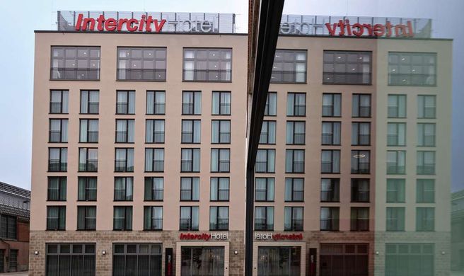 IntercityHotel Wiesbaden Exterior