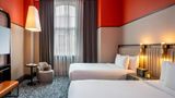 <b>The Pelham Hotel Room</b>. Images powered by <a href="https://iceportal.shijigroup.com/" title="IcePortal" target="_blank">IcePortal</a>.