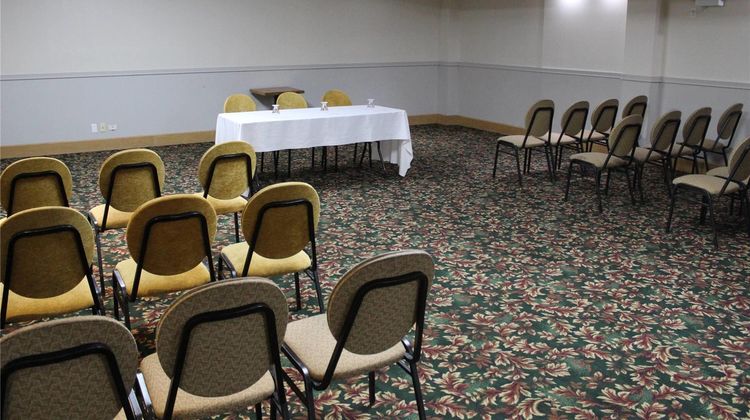Travelodge by Wyndham Trois Rivieres Meeting
