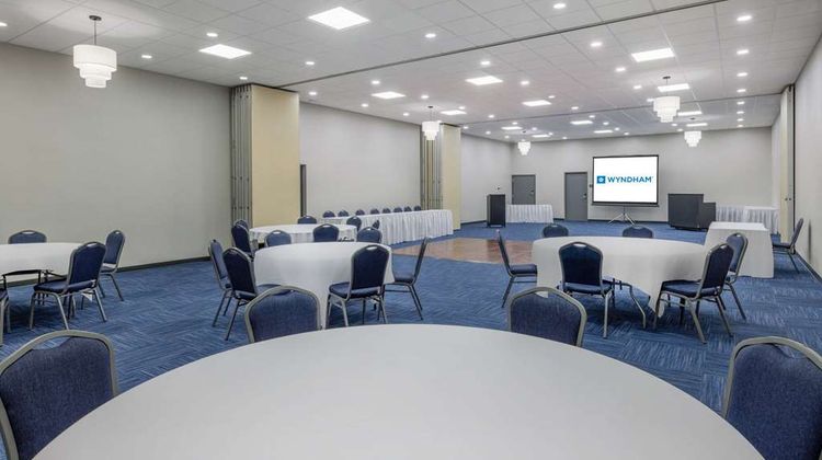 Wingate by Wyndham Wichita Airport Ballroom