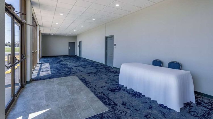 Wingate by Wyndham Wichita Airport Meeting