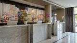<b>Hyatt Regency Cape Town Lobby</b>. Images powered by <a href="https://iceportal.shijigroup.com/" title="IcePortal" target="_blank">IcePortal</a>.