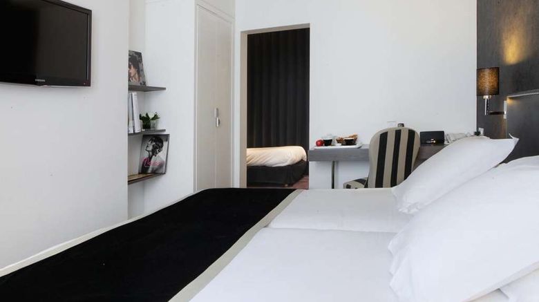 <b>Hotel Diva Opera Room</b>. Images powered by <a href="https://iceportal.shijigroup.com/" title="IcePortal" target="_blank">IcePortal</a>.