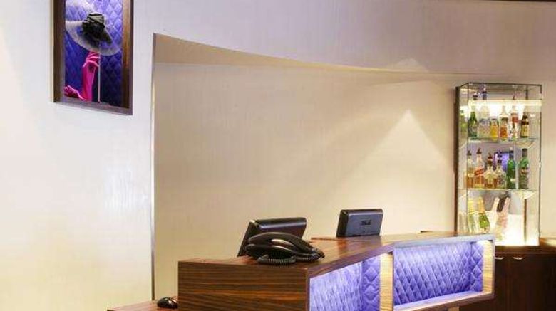 <b>Hotel Diva Opera Lobby</b>. Images powered by <a href="https://iceportal.shijigroup.com/" title="IcePortal" target="_blank">IcePortal</a>.
