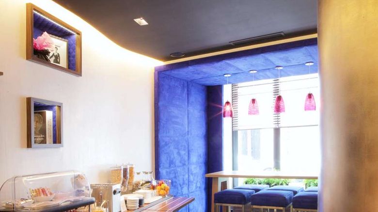 <b>Hotel Diva Opera Restaurant</b>. Images powered by <a href="https://iceportal.shijigroup.com/" title="IcePortal" target="_blank">IcePortal</a>.