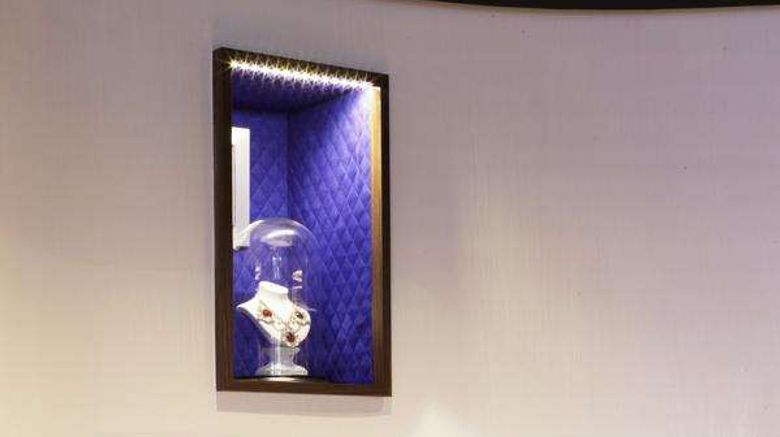 <b>Hotel Diva Opera Restaurant</b>. Images powered by <a href="https://iceportal.shijigroup.com/" title="IcePortal" target="_blank">IcePortal</a>.