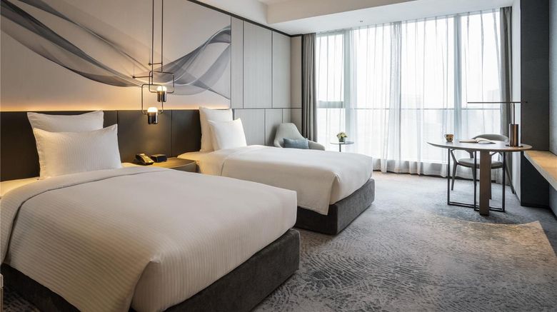 <b>Pullman Jiaxing Pinghu Excellence Hotel Room</b>. Images powered by <a href="https://iceportal.shijigroup.com/" title="IcePortal" target="_blank">IcePortal</a>.