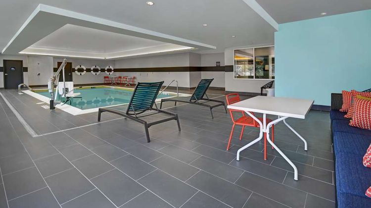 Tru by Hilton Troy Detroit Pool