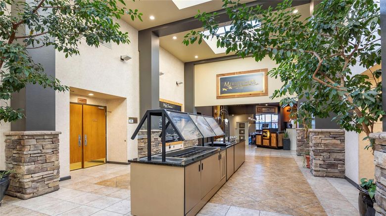 <b>Hells Canyon Grand Hotel, Ascend Coll Restaurant</b>. Images powered by <a href="https://iceportal.shijigroup.com/" title="IcePortal" target="_blank">IcePortal</a>.