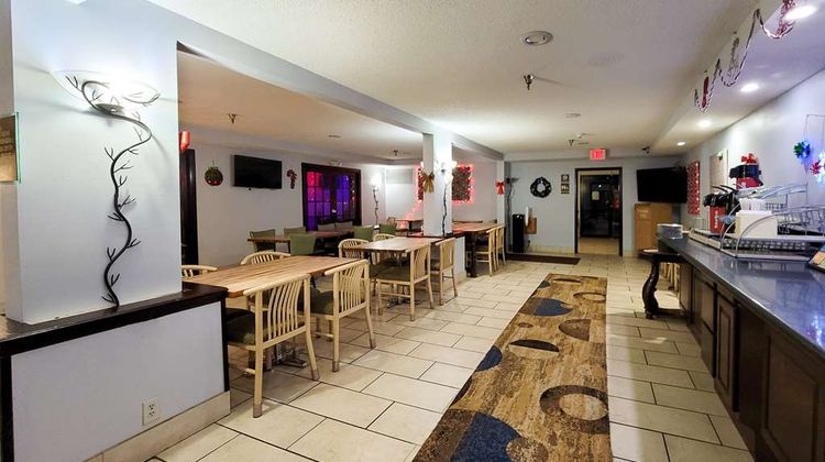 Comfort Inn and Suites Shakopee Downtown Area Restaurant