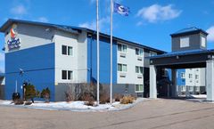 Comfort Inn and Suites Shakopee Downtown Area