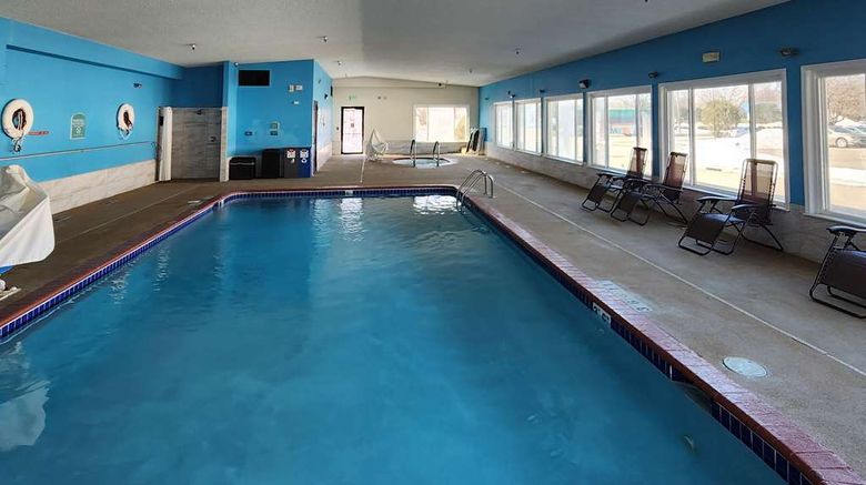 <b>Comfort Inn and Suites Shakopee Downtown Area Pool</b>. Images powered by <a href="https://iceportal.shijigroup.com/" title="IcePortal" target="_blank">IcePortal</a>.