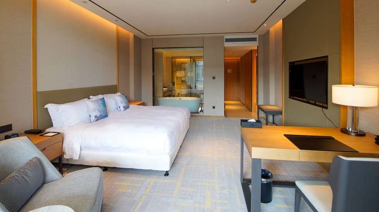 <b>Howard Johnson by Wyndham Glory Plaza Room</b>. Images powered by <a href="https://iceportal.shijigroup.com/" title="IcePortal" target="_blank">IcePortal</a>.