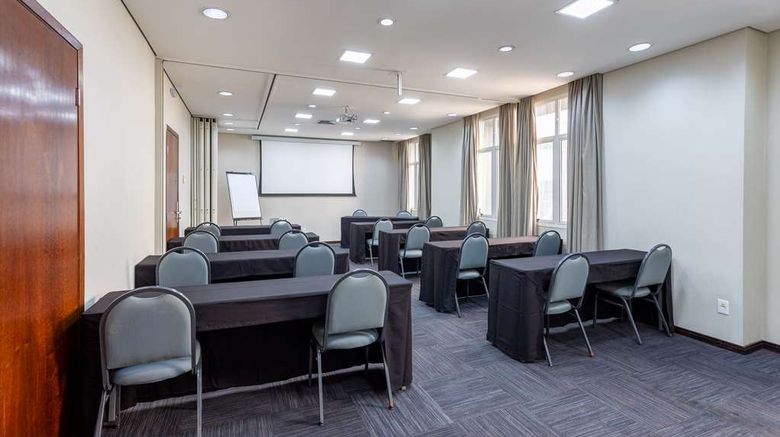 <b>Wyndham Sao Paulo Paulista Meeting</b>. Images powered by <a href="https://iceportal.shijigroup.com/" title="IcePortal" target="_blank">IcePortal</a>.