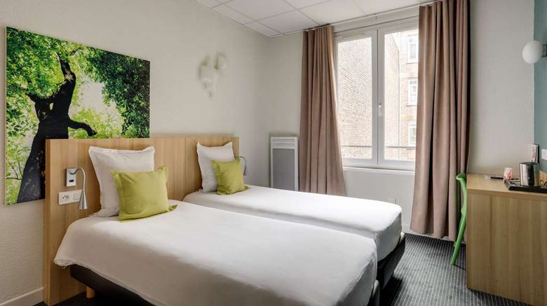 <b>Hotel Chagnot Lille Room</b>. Images powered by <a href="https://iceportal.shijigroup.com/" title="IcePortal" target="_blank">IcePortal</a>.