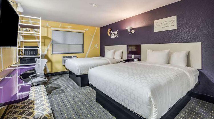 Clarion Pointe Tallahassee North Room