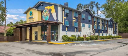 Clarion Pointe Tallahassee North Exterior