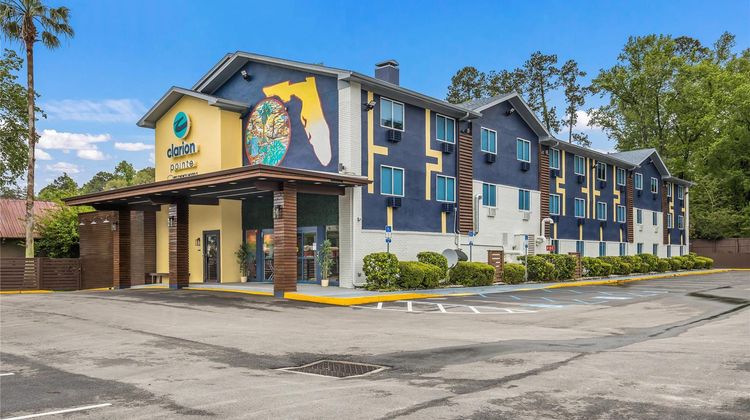 Clarion Pointe Tallahassee North Exterior