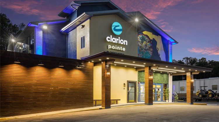 Clarion Pointe Tallahassee North Exterior