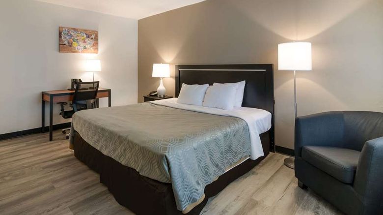 <b>Econo Lodge Auburn I-95 Room</b>. Images powered by <a href="https://iceportal.shijigroup.com/" title="IcePortal" target="_blank">IcePortal</a>.