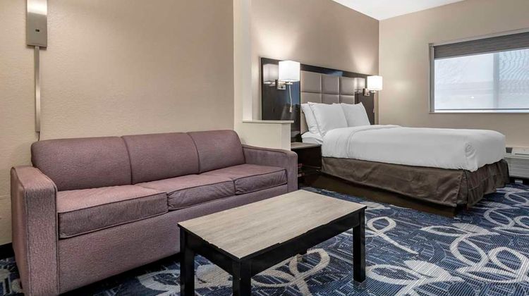 Comfort Inn & Suites Liverpool/Syracuse Suite