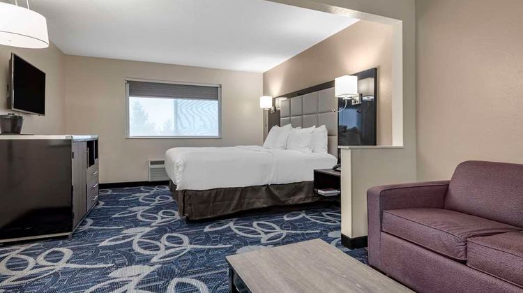 Comfort Inn & Suites Liverpool/Syracuse Suite
