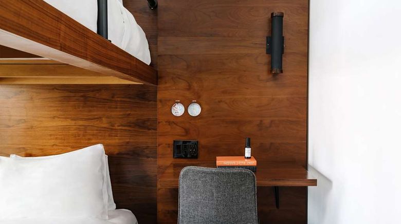 <b>Arlo SoHo Other</b>. Images powered by <a href="https://iceportal.shijigroup.com/" title="IcePortal" target="_blank">IcePortal</a>.