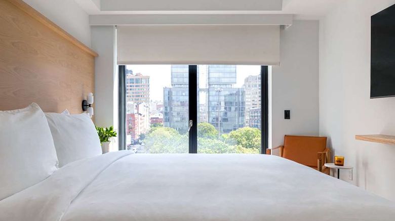 <b>Arlo SoHo Suite</b>. Images powered by <a href="https://iceportal.shijigroup.com/" title="IcePortal" target="_blank">IcePortal</a>.