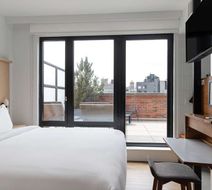 Arlo SoHo Room
