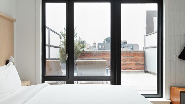 Arlo SoHo Room