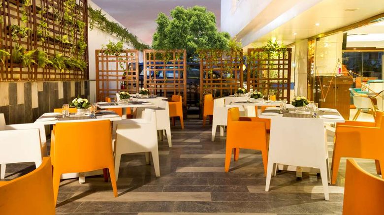 <b>Zone by The Park Jaipur Restaurant</b>. Images powered by <a href="https://iceportal.shijigroup.com/" title="IcePortal" target="_blank">IcePortal</a>.