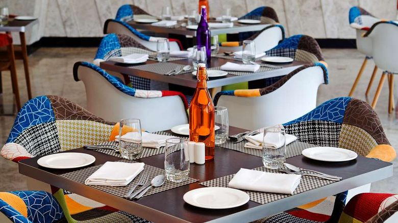 <b>Zone by The Park Coimbatore Restaurant</b>. Images powered by <a href="https://iceportal.shijigroup.com/" title="IcePortal" target="_blank">IcePortal</a>.