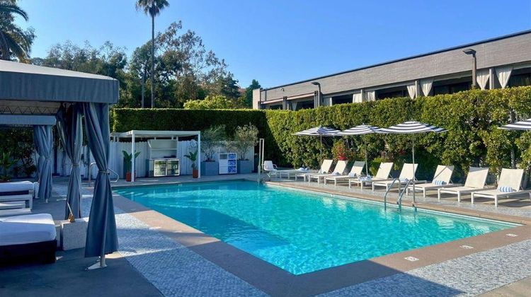 Luxe Sunset Boulevard Hotel Pool