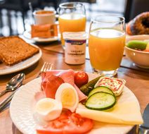 Mandarina Hotel Luxembourg Airport Restaurant
