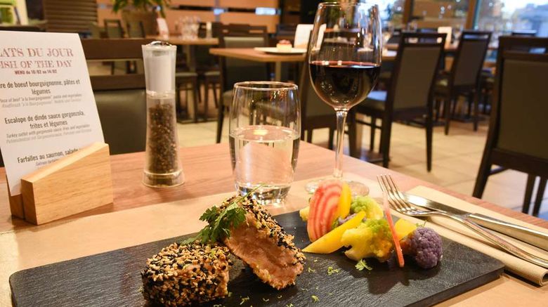 <b>Mandarina Hotel Luxembourg Airport Restaurant</b>. Images powered by <a href="https://iceportal.shijigroup.com/" title="IcePortal" target="_blank">IcePortal</a>.