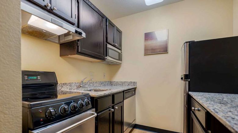 <b>Extended Stay America Chicago-Elgin Room</b>. Images powered by <a href="https://iceportal.shijigroup.com/" title="IcePortal" target="_blank">IcePortal</a>.