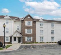 Extended Stay America Chicago-Elgin Exterior