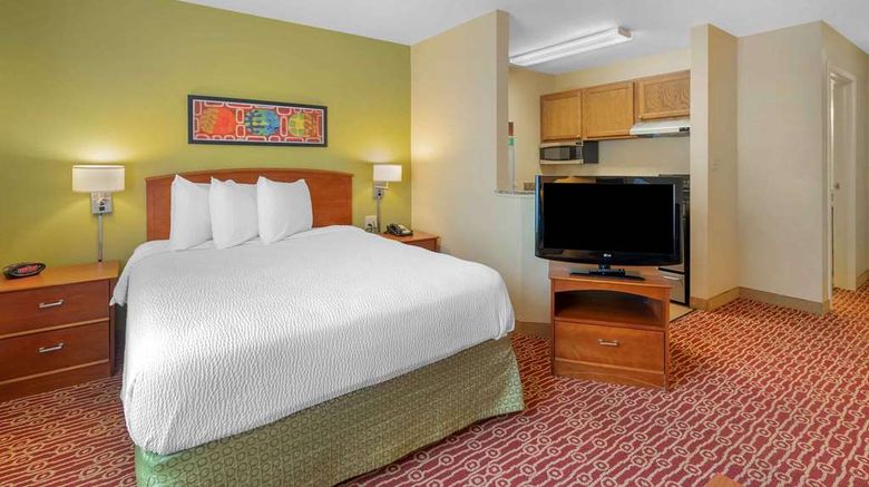 <b>Extended Stay America Newport News Room</b>. Images powered by <a href="https://iceportal.shijigroup.com/" title="IcePortal" target="_blank">IcePortal</a>.