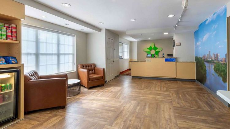 Extended Stay America Glen Allen Lobby
