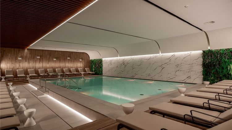 Radisson Blu Hotel, Florence Pool