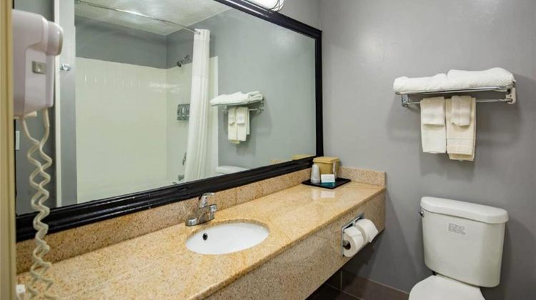 Quality Inn Room