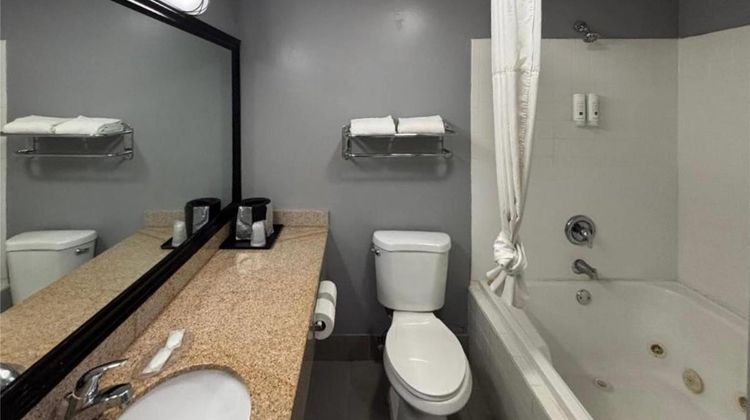 Quality Inn Room