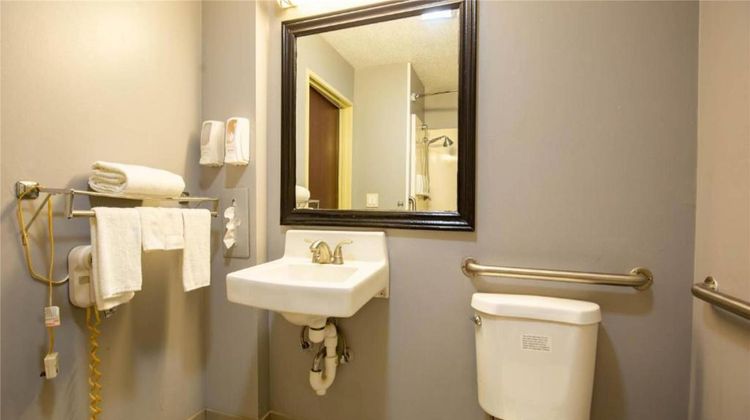 Quality Inn Room