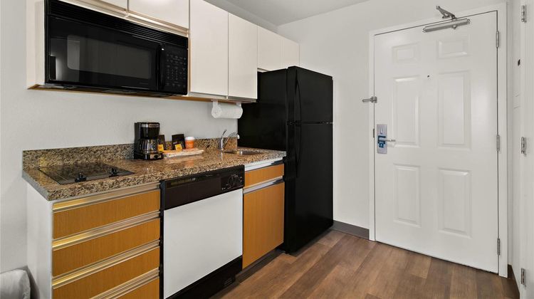 MainStay Stes Orlando Altamonte Springs Room