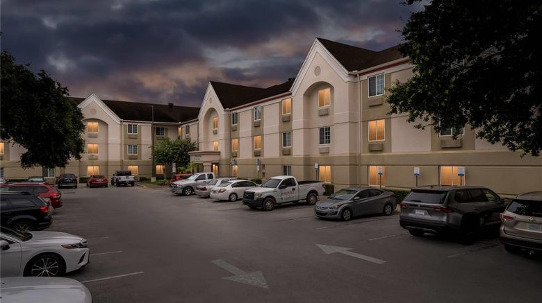 <b>MainStay Stes Orlando Altamonte Springs Exterior</b>. Images powered by <a href="https://iceportal.shijigroup.com/" title="IcePortal" target="_blank">IcePortal</a>.